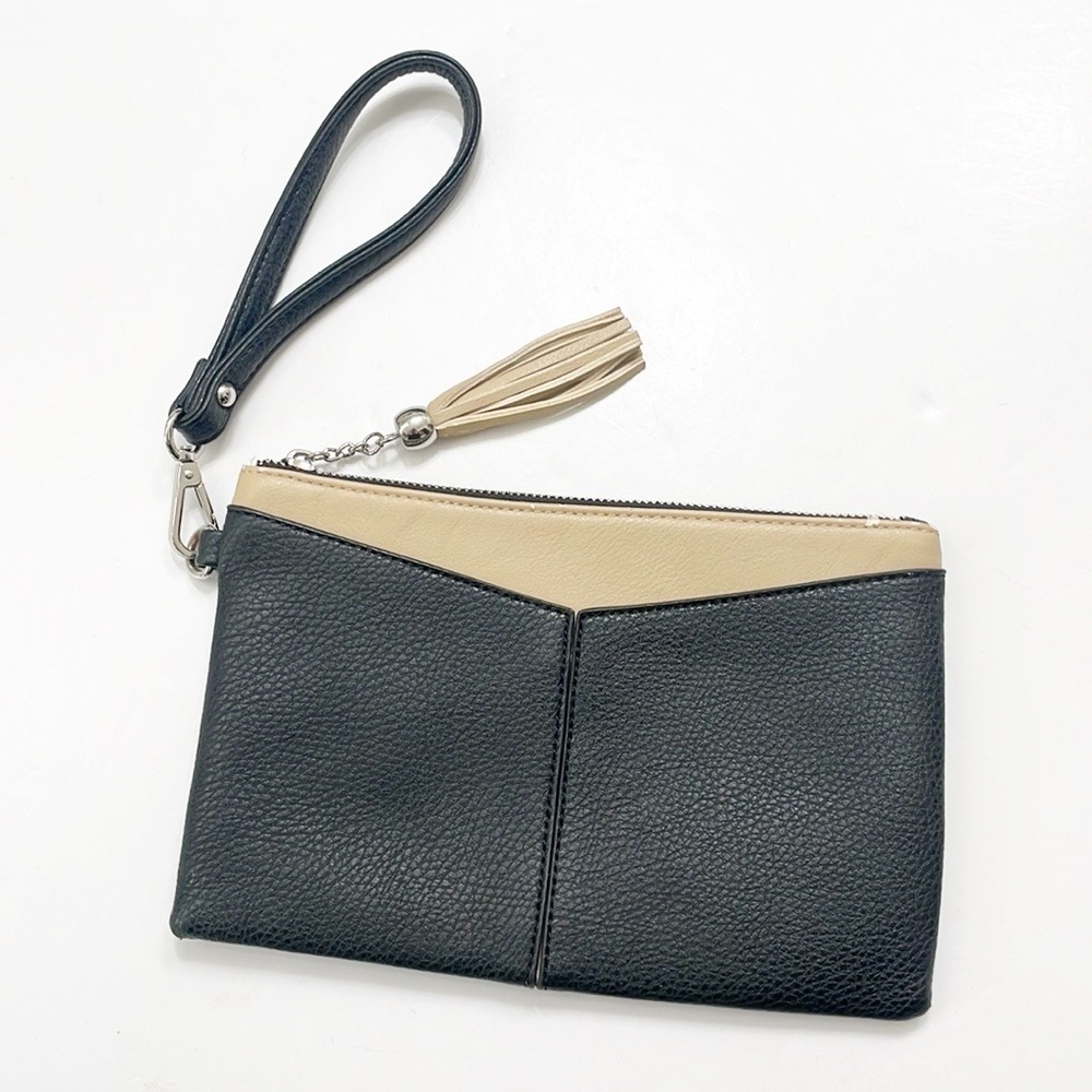 Charming Charlie black/tan wristlet